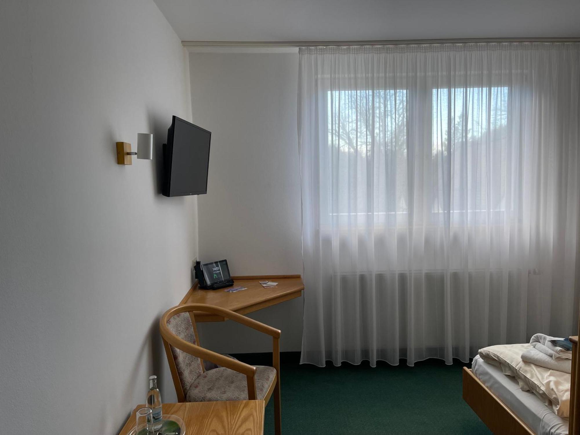 Waldhotel Linzmuehle Kahla  Esterno foto