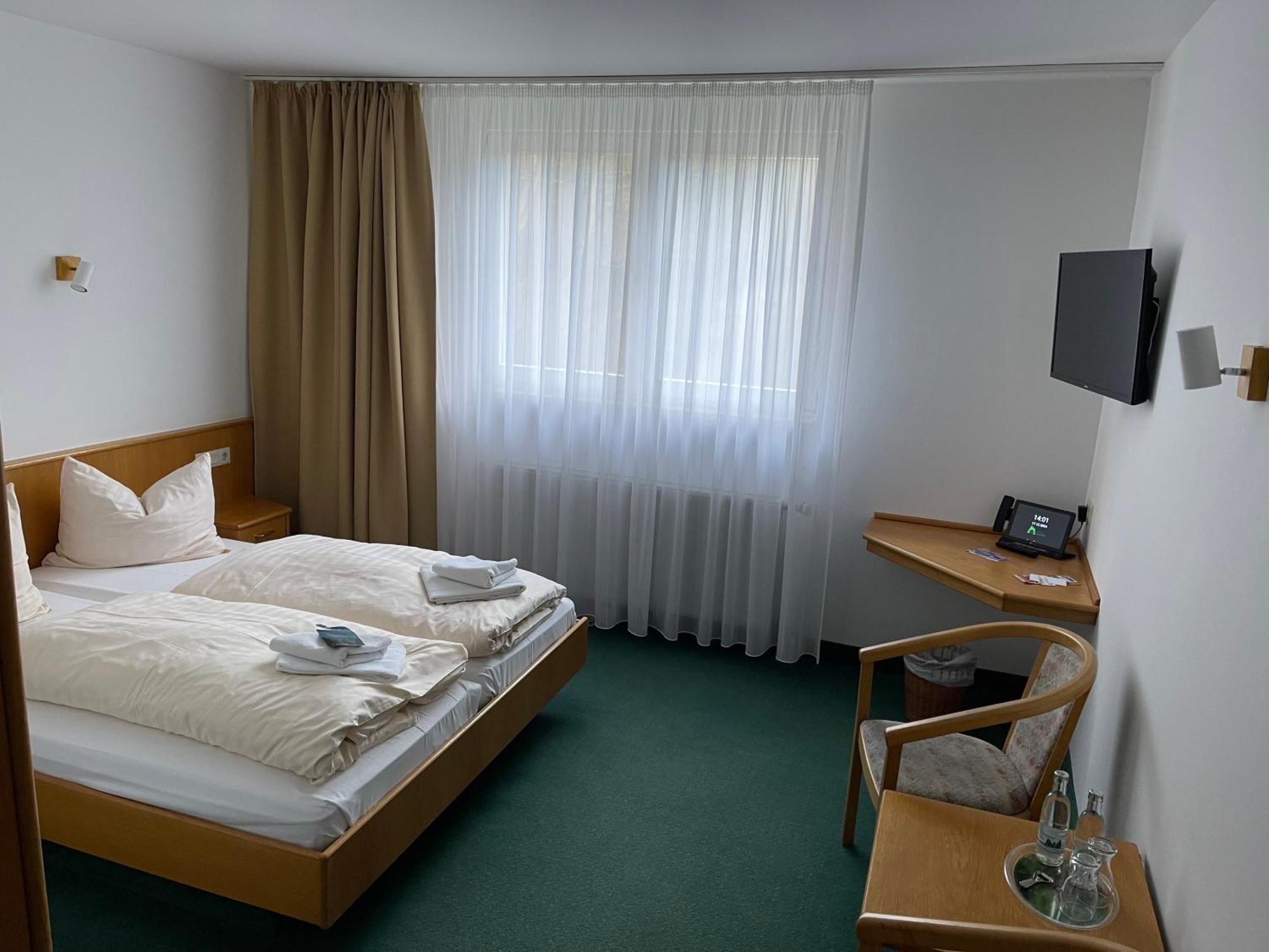 Waldhotel Linzmuehle Kahla  Esterno foto